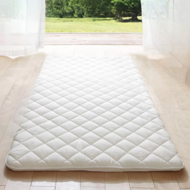 MIINA Japanese Futon Mattress, Made in Japan Twin (39"Ã—78") White, Foldable Floor Lounger Bed Tatami Mat, Roll Up Sleeping Pad, Shikibuton - Image 1